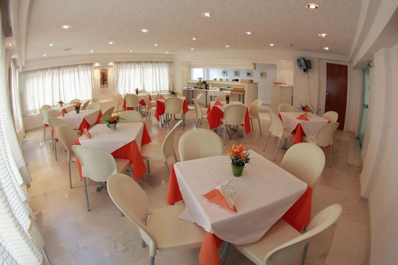 Nancy Hotel Херсонісос Екстер'єр фото